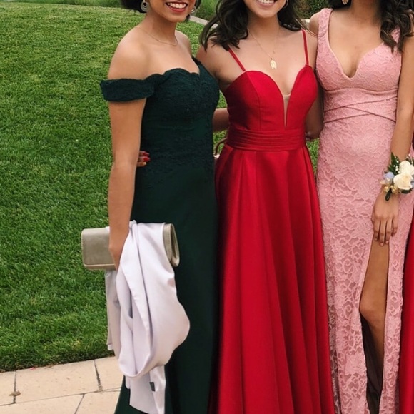 PROM DRESS - Picture 2 of 3